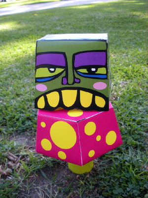 afropuff/gpilltotem2.jpg